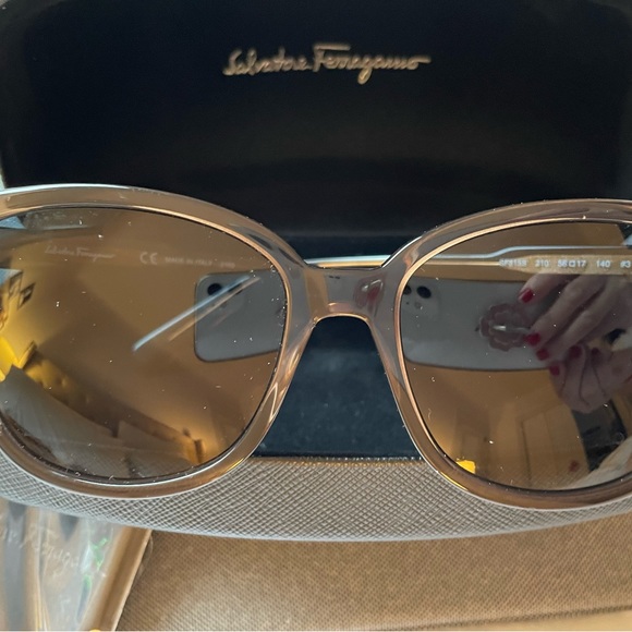 Sunglasses - Picture 1 of 2